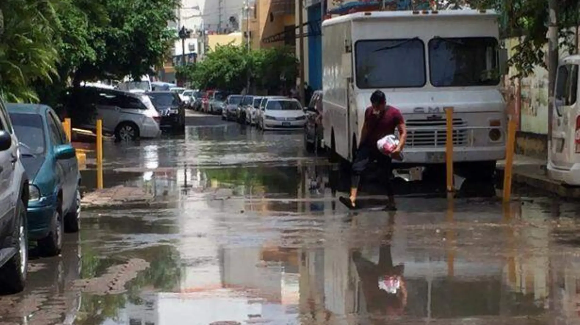 Acapulco - contaminación en las calles de acapulco